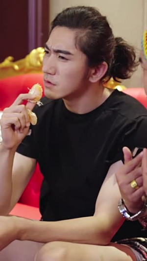 我的保镖很能打（90集）短剧全集完整