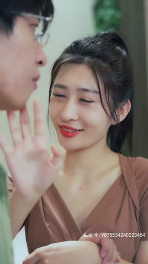 我和房东的秘密，我的美女室友，这个房客不一般（合集）太好看了短剧