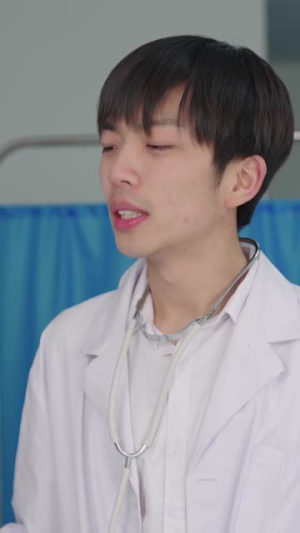 女总裁的超级保安（92集）独家资源免费看
