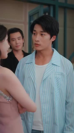 都市我的能力有亿点多 (104集) 都市我的能力有亿点多 (104集)热门短剧追不停