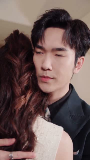 被老婆偷听心声后我走上人生巅峰(80集) 被老婆偷听心声后我走上人生巅峰(80集)流畅播放免费看