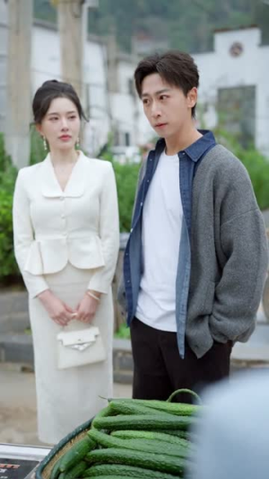 一口灵泉一亩田(70集) 一口灵泉一亩田(70集)每日短剧追不停